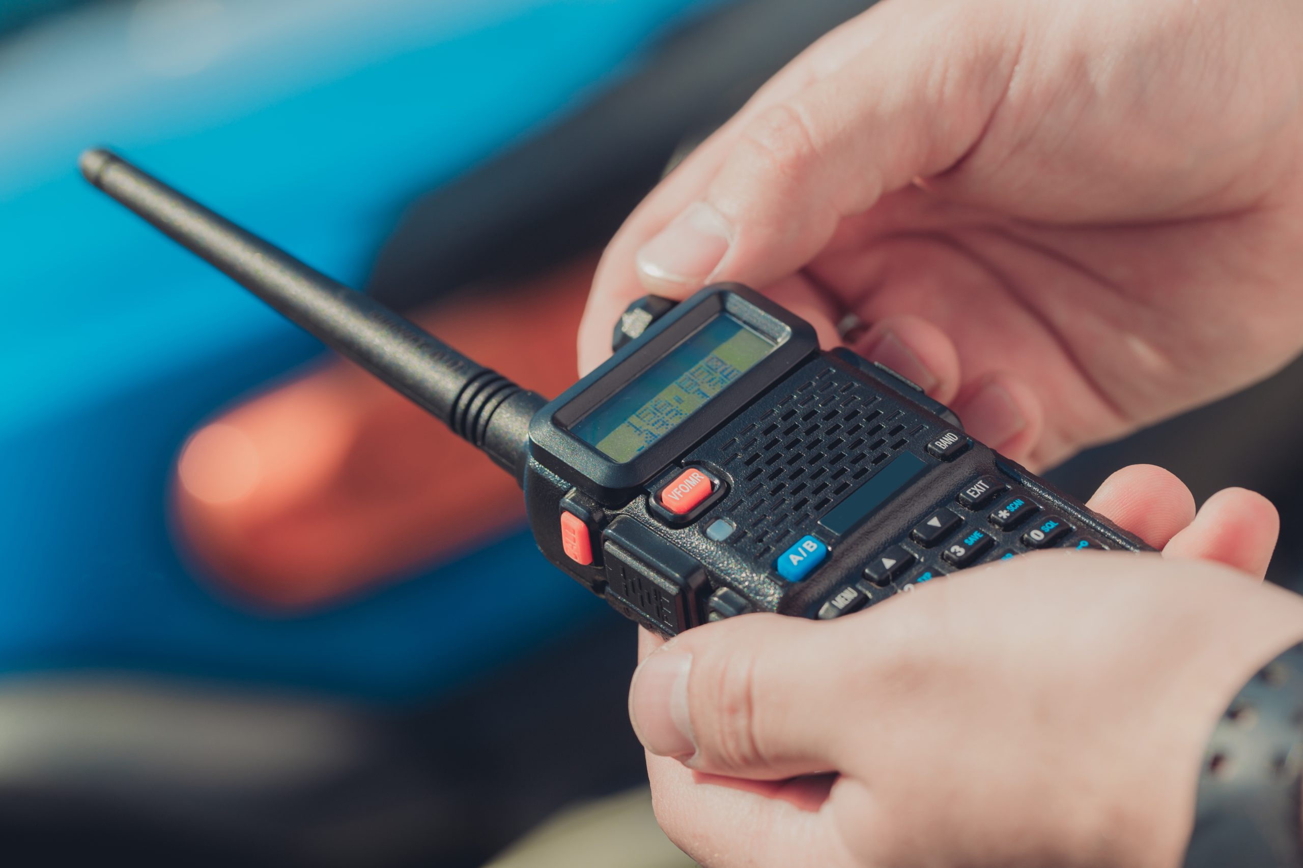 Handheld two way radio